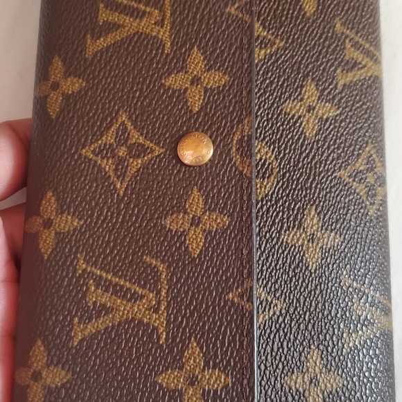 SOLD! BUNDLE Speedy 35 & Trifold Wallet - Picture 12 of 16